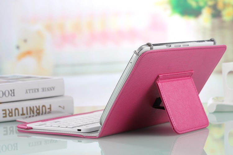 Universal Bluetooth keyboard holster
